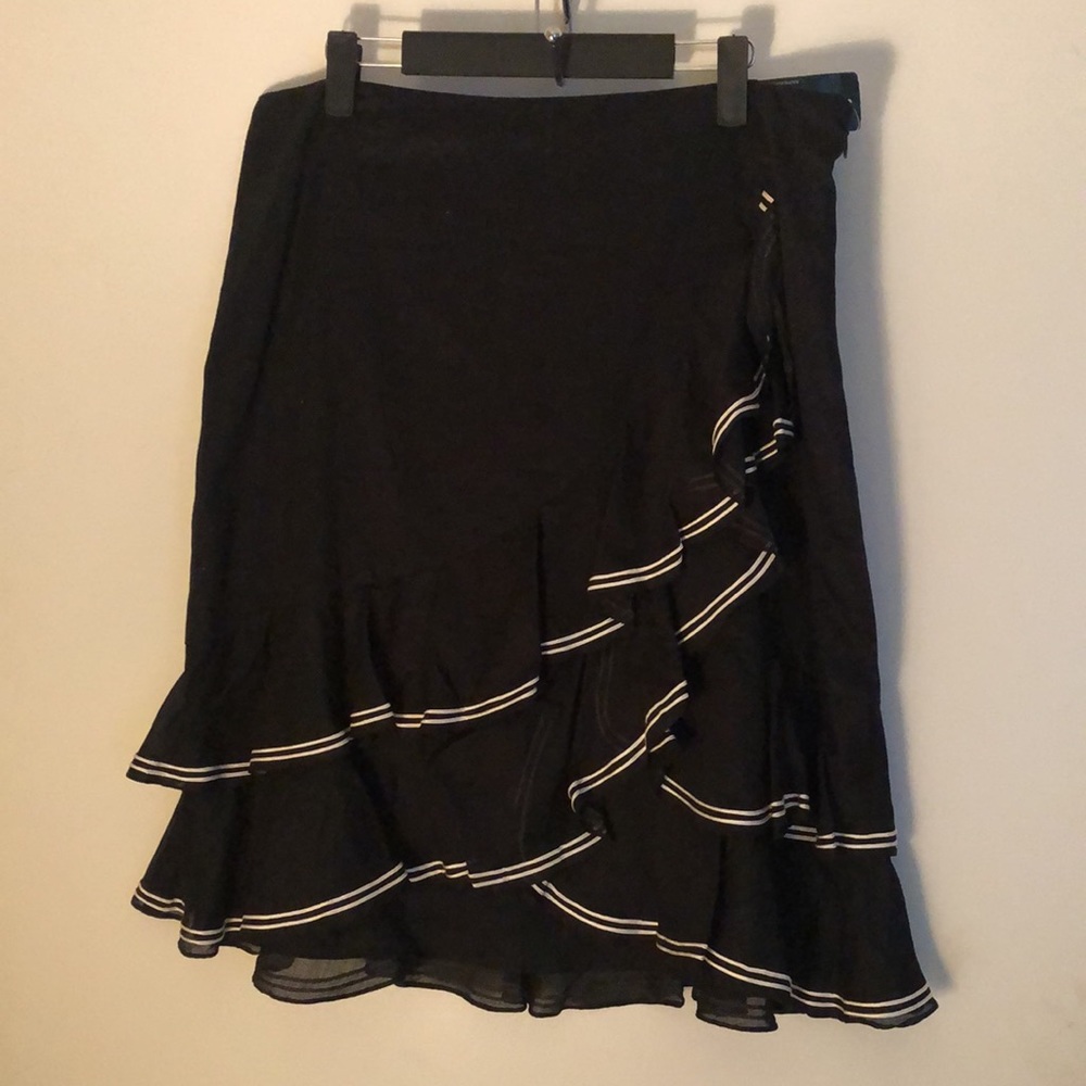 Ruffle Front A Line Skirt Sz US14 NWT